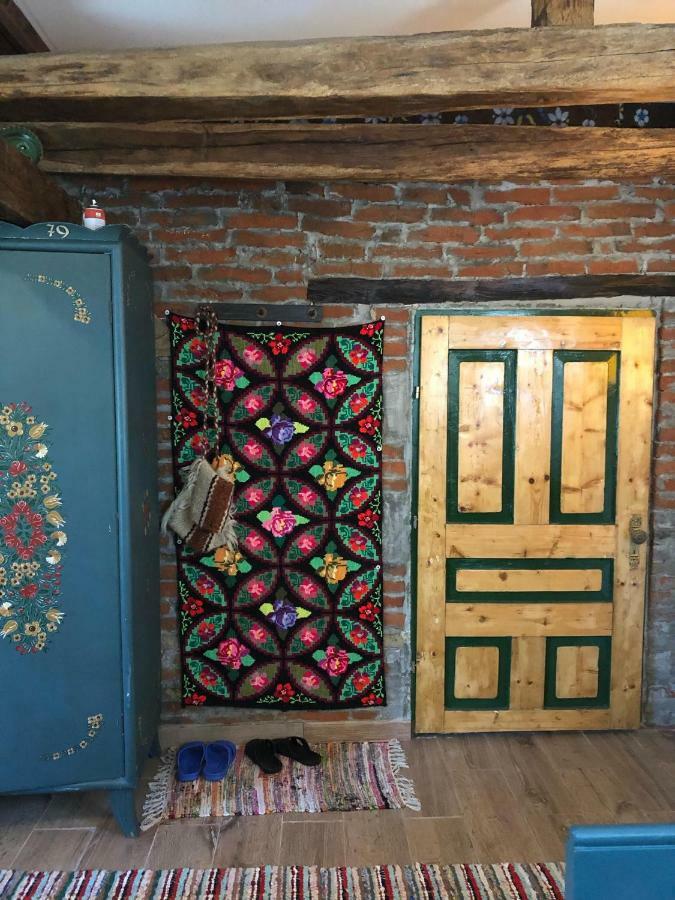 Casa Cezara Daire Silvasu de Jos Dış mekan fotoğraf